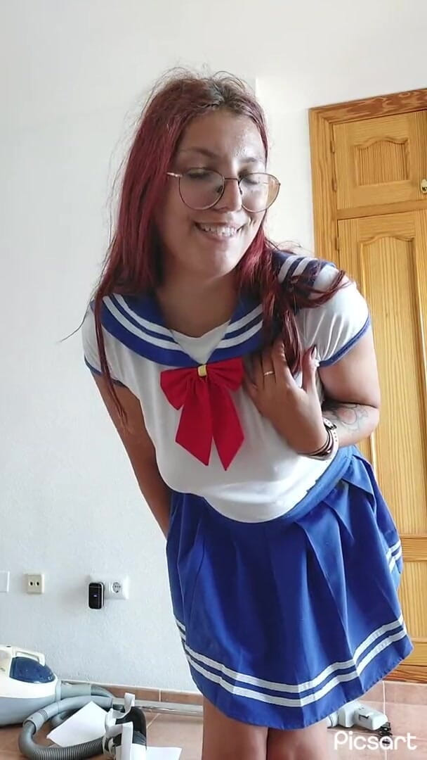 Softbrattypuppy: Eu estou tirando sarro de você, seu corno e vaca...