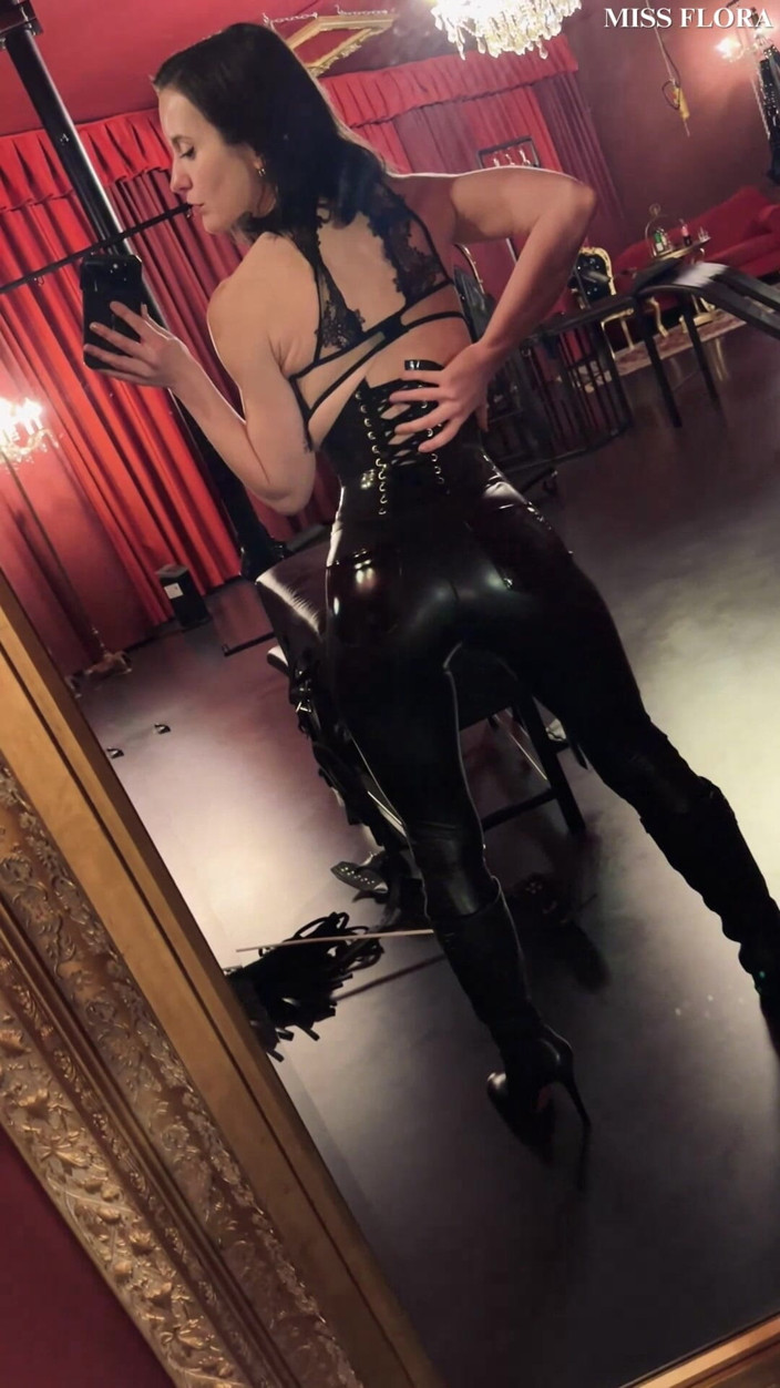 Miss Flora: After the Session