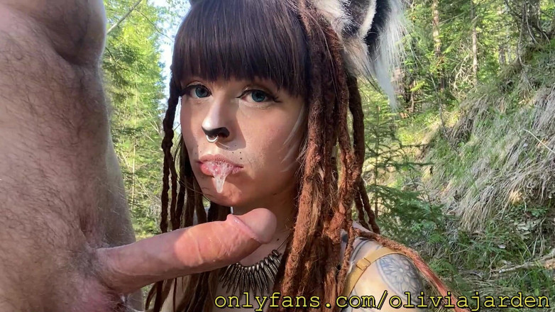 Olivia Jarden: Мила кітті в обличчя/глибокий заглот у джунглях