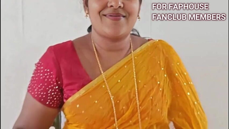 Luxmi Wife: Vídeo da cara em Saree - Boobs Press