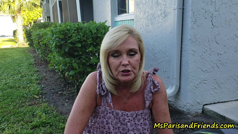 Ms Paris and Friends: सौतेली मम्मी के मुंह, चूत और गांड में वीर्य निकालना!