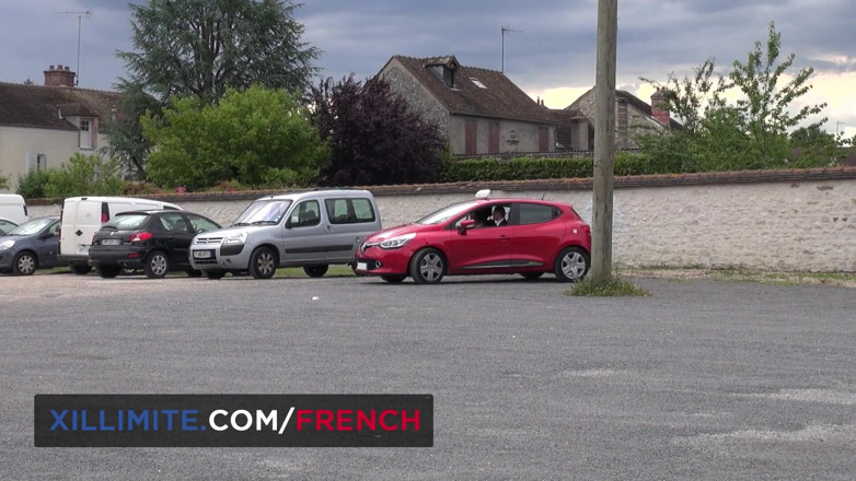 French girls at work: Trójkąt z inspektorem szkoły jazdy