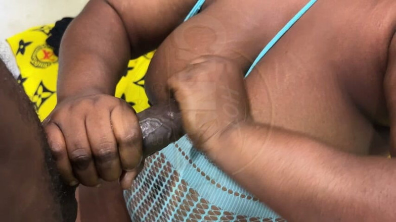 HottCandy: haindajob jab tak vah mere stanon par nat nahin ho...