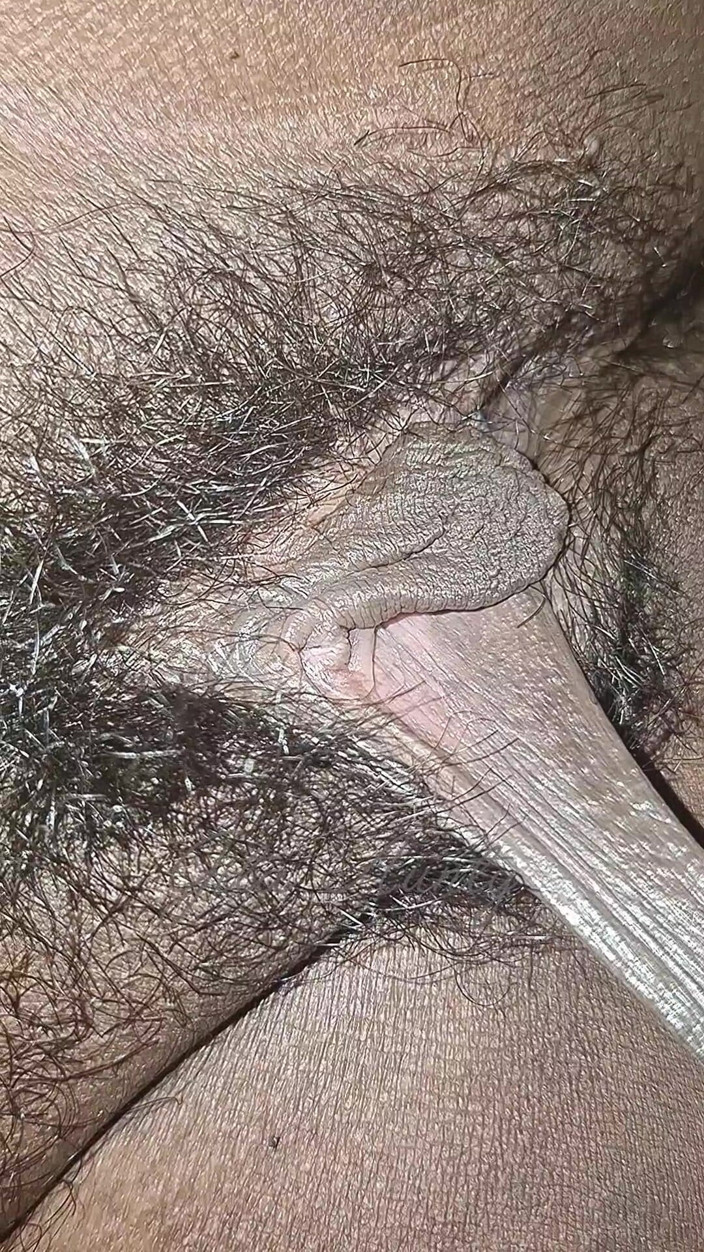 Indian aunty sex: Сільська жінка показує свою велику пизду