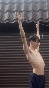 399581438682341376.mp4