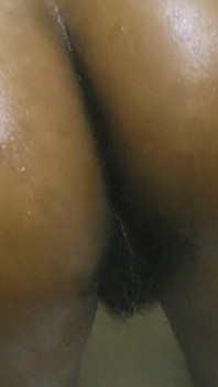 BBW-hintern-schätzchen mit riesigen in dampfender motion