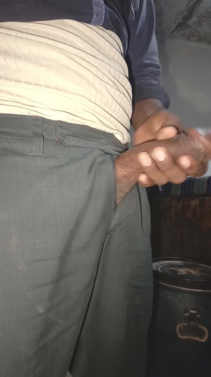 Beckett: New Cum Shot Video Desi Indian Boy