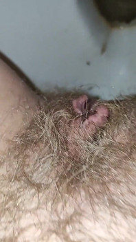 Big Load of Pee From Hairy Pussy