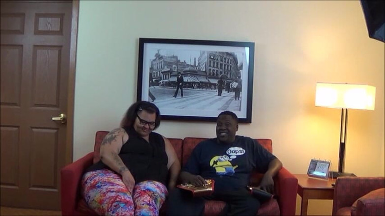 D starr entertainment: Strawberri Red ilk sahne