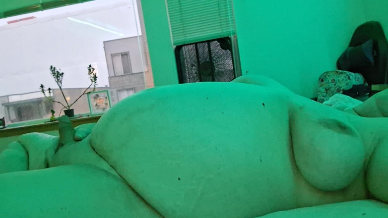 Princess Udders: Emerald City, Writhing Princess