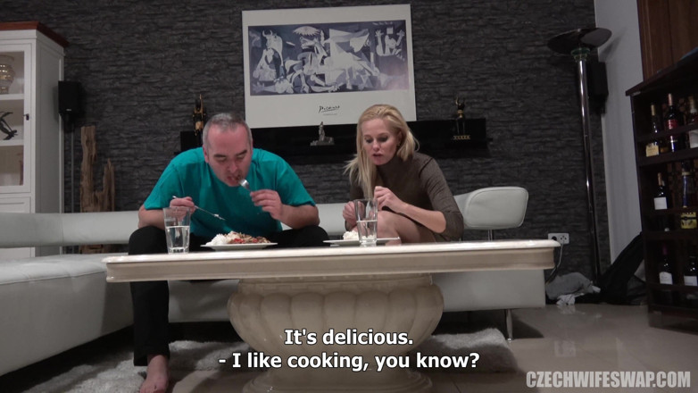 Czech Wife Swap: Schimb de soție cehă 3 - Partea 2 - Marea surpriză a frumuseții Klara însărcinate!