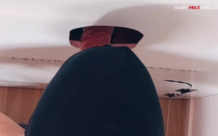 GLORYHOLEGAYS: Gloryhole Daddy Shoots on His Hand - the Sucker Licks It...