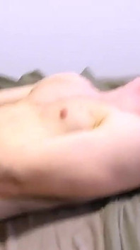 La danseuse Davie Quinn baise la blonde Heather Kelly