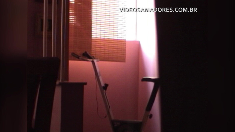 Amateurs videos: Přítel mé nevlastní sestry