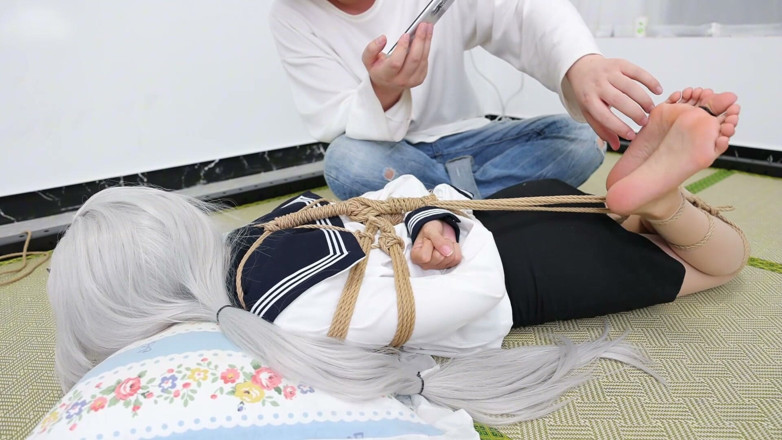 Asian bondage: Kaki tanpa kondom teman wanita tanpa kondom dan kaki mengetik