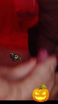Juego de pies encantadores: uñas rojas y toque sensual - 379