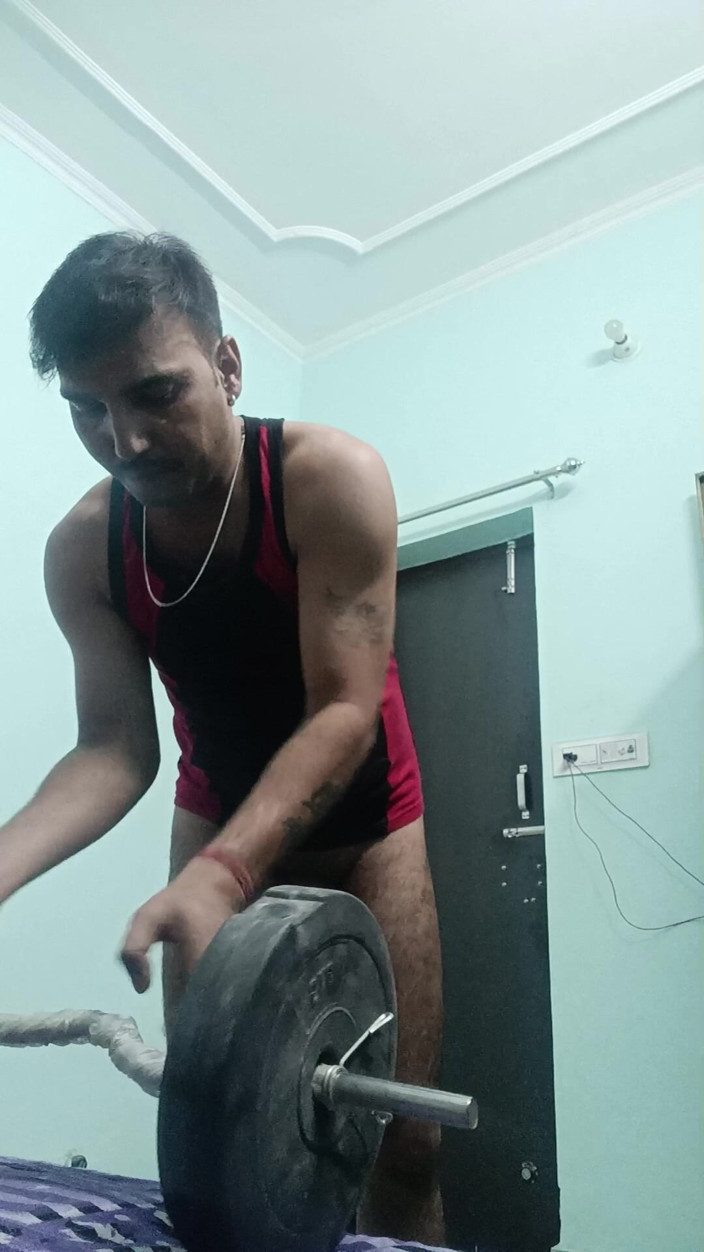 Rajasthani-old-lover: Policier desi indien