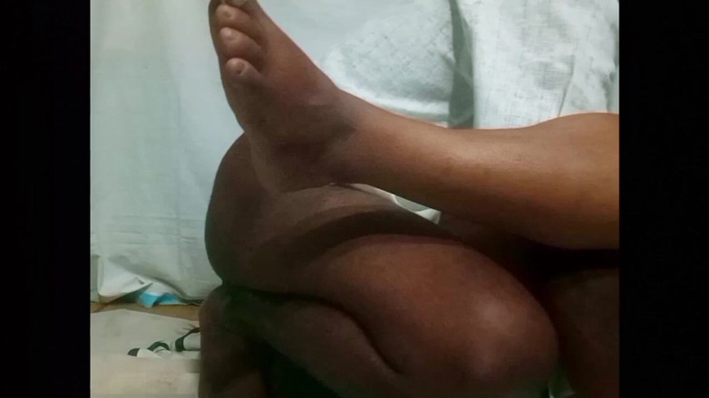 Desi Sathiya: Lizanie całowania wideo