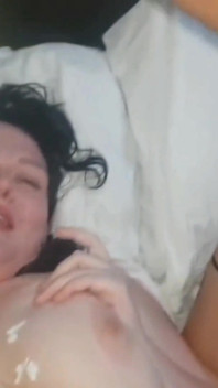 Mio marito dà il mio e il mio amico Sexaul messaggio