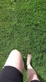 汚れた足でビーチウォーク