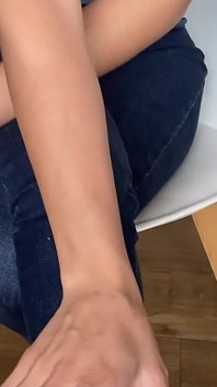 Satışı kapatmak için emlakçıyla sikiş!
