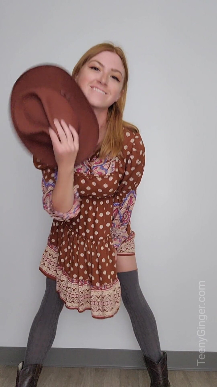 Teeny Ginger: Hey Cowboy - Striptease musical