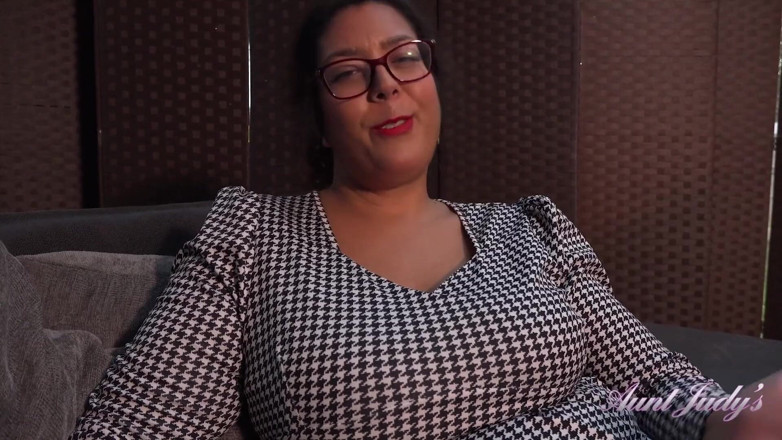 Aunt Judy's: Auntjudys - Coming Home From the Club with Busty Hairy BBW...