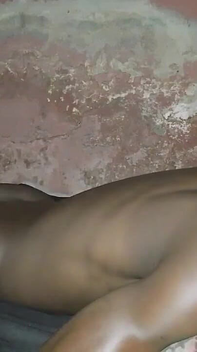 Humping My Bed Is a Sexual Desire (Masturbator emmy)