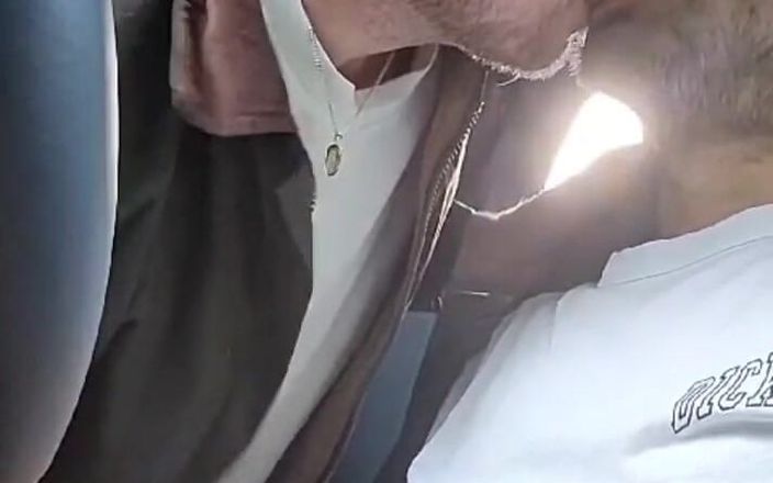 Twotwinkhusbands: Chúng tôi gọi nó là ngáy ở Anh