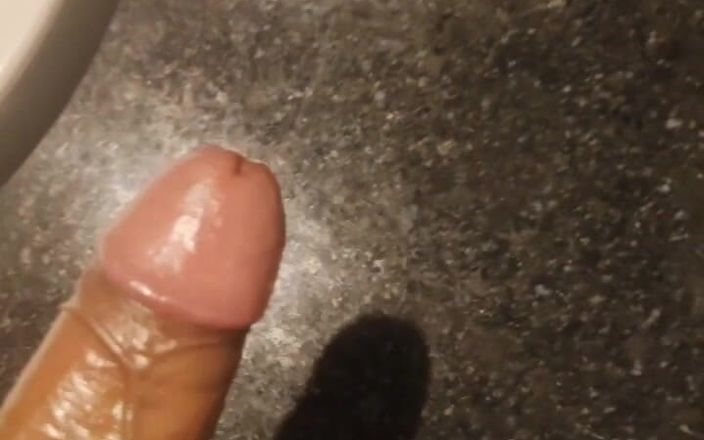 Jazzs: Hotel Room Video Massag of Big Cock Wowww I Enjoy...