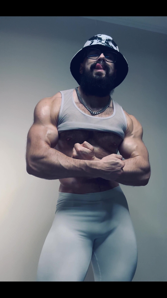 Mister Stone: Svalové