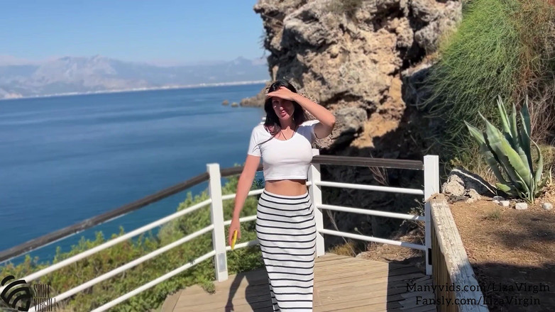 SaintVirginPro: La colazione termina con lo sperma sul mio viso