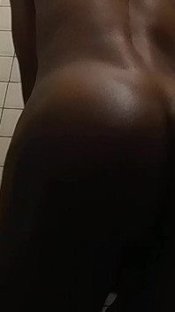 Sissy Boy Showing His Favourite Sex Positions