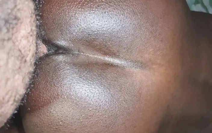 Yansh Fans: Sack Head Fucks Her Boss