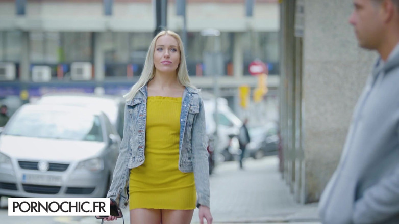Pornochic: Sex în trei sado-maso cu Marica Chanelle și Anastasia Brokelyn
