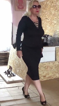 Trying on Sexy MILF Dresses with a Big Ass