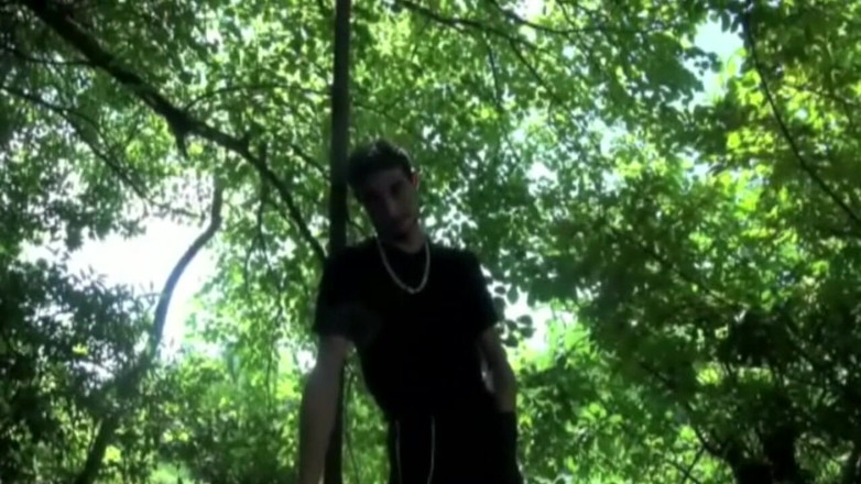 Crunch Boy: Jess dikongkek 2 puncak di luar