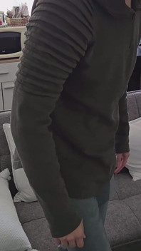 Caught Mike Sucking the Farmer Then the Twink Delivery Boy Joined for a 4some (part 1)