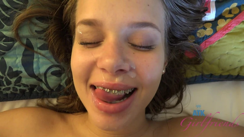 ATK Girlfriends: Kompilace výstřiků a výstřiků na obličej (pov)