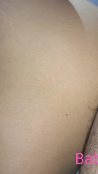 Dívka má zájem o anální sex se svou kamarádkou