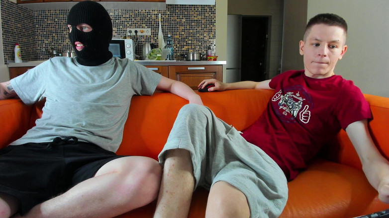 Morflot24: Однажды я кончу от этой великой дрочки!