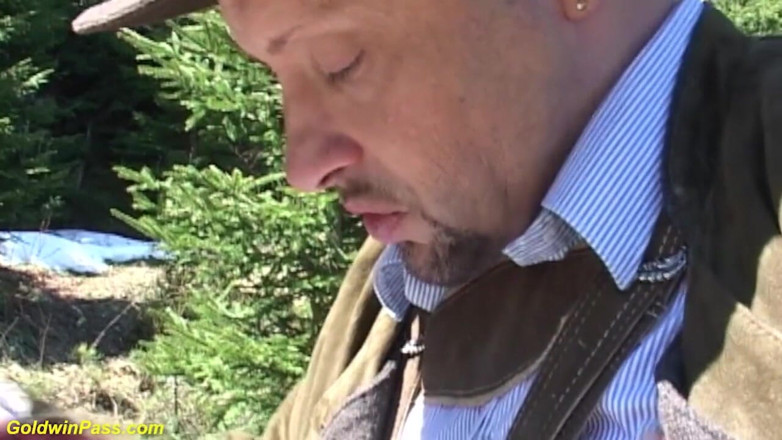 Goldwin pass: Extrême, orgie allemande sexy dans la nature sur la neige