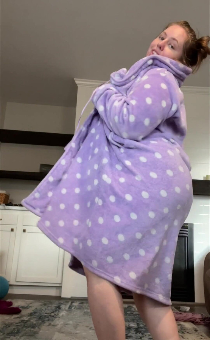 KinkyKatie: God morgon! Kommer du till min liveshow senare?