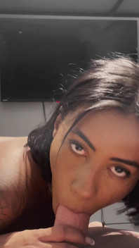 Genetik yetenekli Carmen asla hayal kırıklığına uğramaz