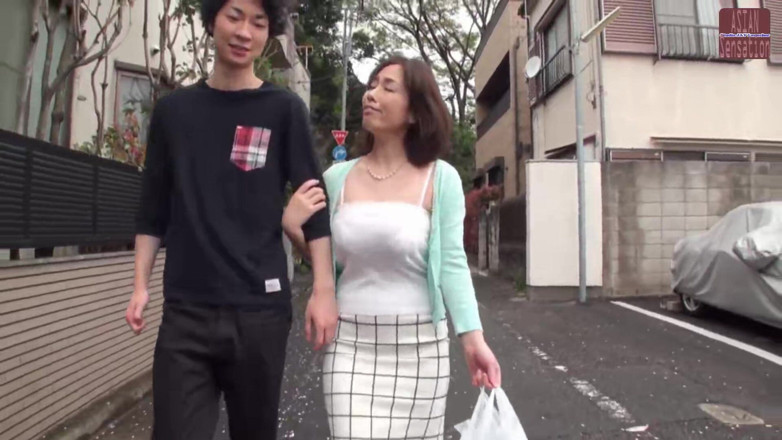 Studio JAV Launcher: An Illicit Side of Stepmother, Yukie Aono's Untold Desires. - Ep4