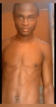 He's Pretty Face Got Me Got Me Kåt