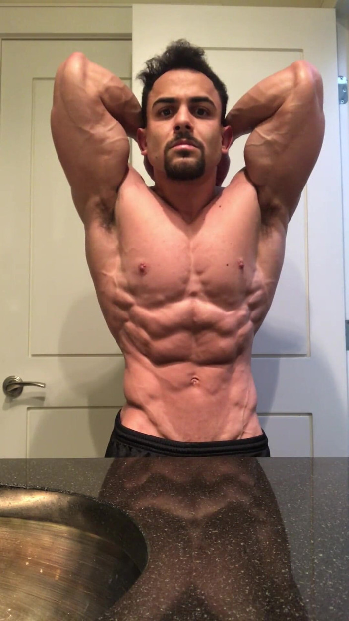 Benji Bastian: Jacked Bodybuilder Benji Bastian Flexing His Huge, Shredded, Muscles