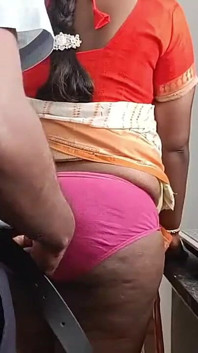 Bank Manager Fucking Housewife in Saree for Loan Repayment