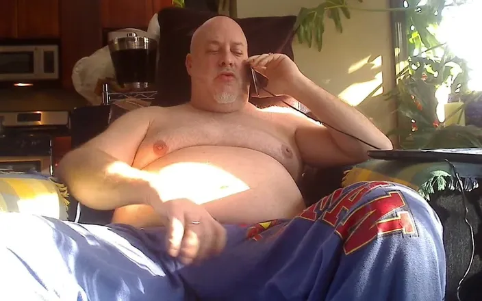 beardaddychub: Bear Jerks off for You in Superman Pjs