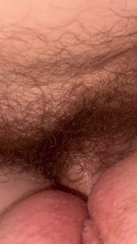 Mijn roze poesje wordt uitgerokken